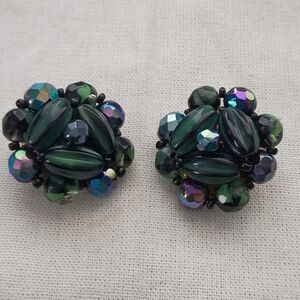 ❤️Vintage ELSA SCHIAPARELLI Dark Green Multi Stone Clip Earrings Signed
